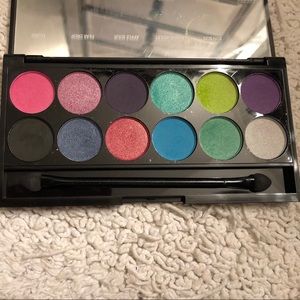 Sleek Makeup eyeshadow pallet